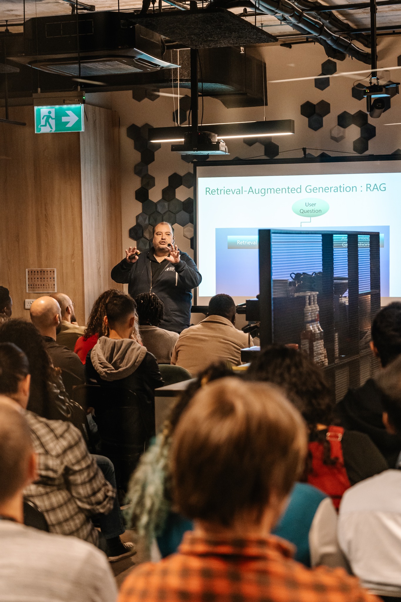Malta TechTalk 19.11.204-10